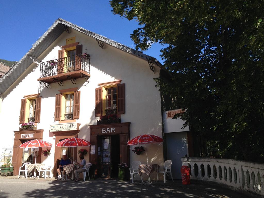 Gite Le Pelens Saint-Martin-d'Entraunes Exterior photo