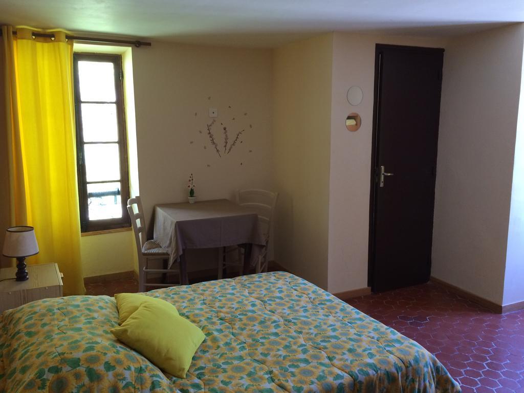 Gite Le Pelens Saint-Martin-d'Entraunes Exterior photo